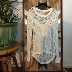 Billabong eyelit sweater